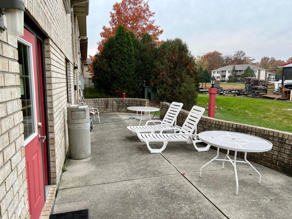 Express Inn & Suites Decatur Eksteriør billede